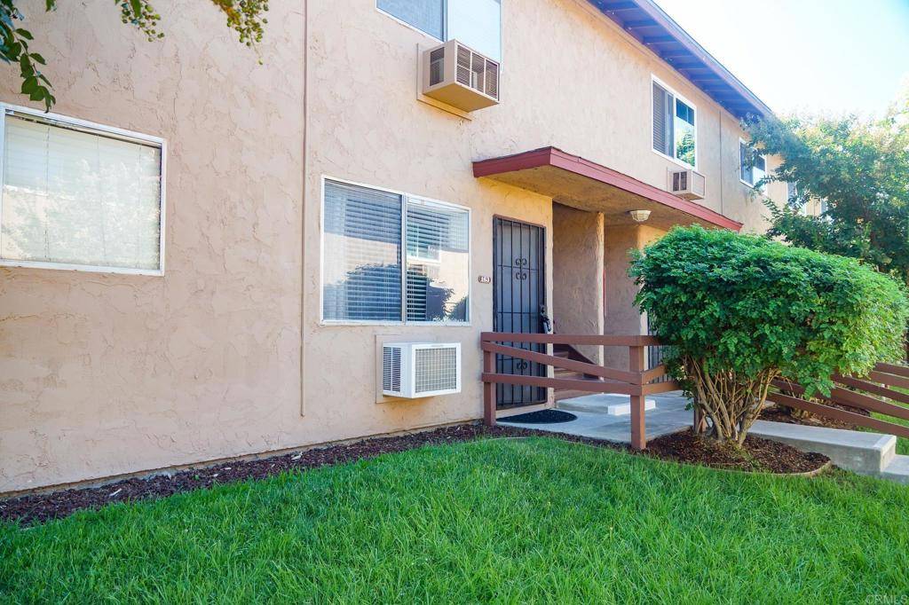 Lakeside, CA 92040,9719 WINTERGARDENS BLVD #163