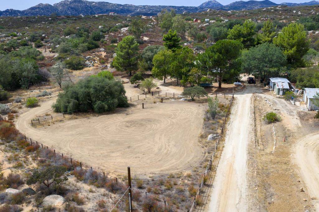 Potrero, CA 91963,23342 Coyote Holler RD