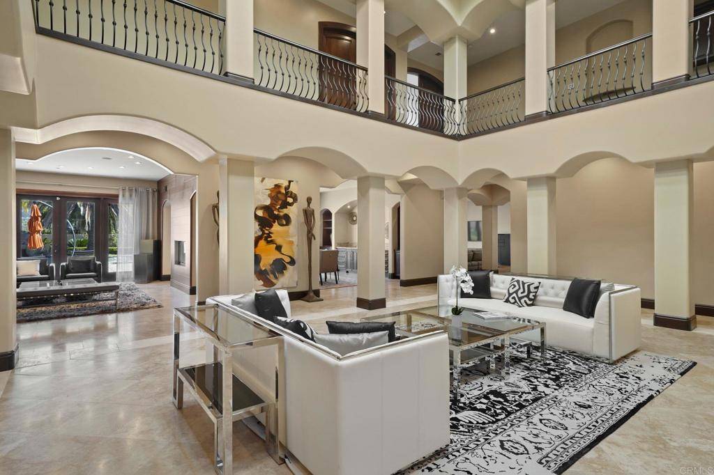 Chula Vista, CA 91914,2890 Gate Fifteen PL