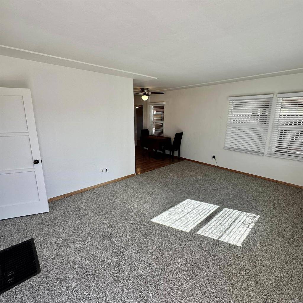 Chula Vista, CA 91910,141 Brightwood AVE