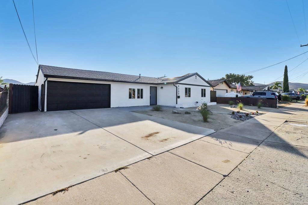 Santee, CA 92071,9233 Maranda DR