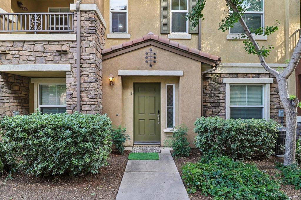 Santee, CA 92071,8806 Appleblossom CT #4