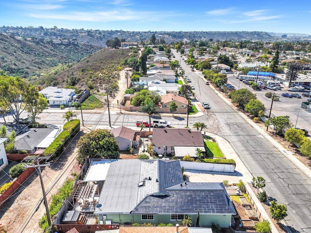 San Diego, CA 92120,6543 Carthage ST