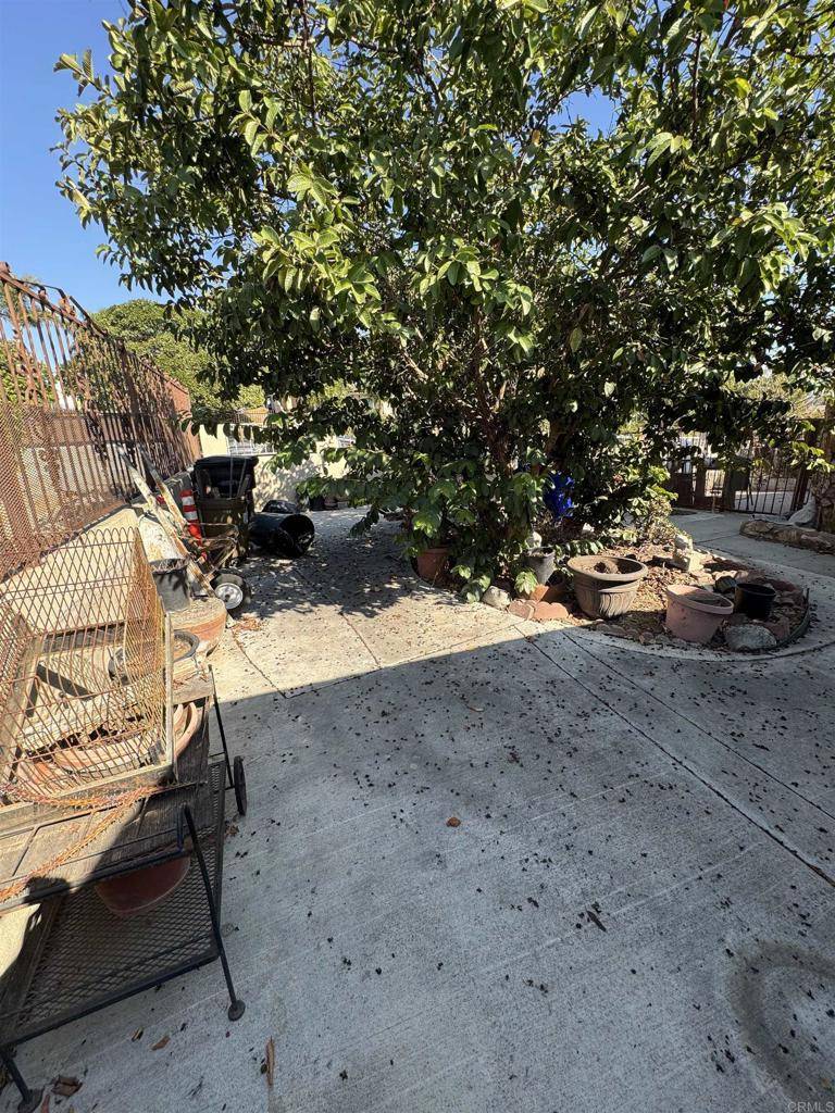 San Ysidro, CA 92173,1756 Howard Ave