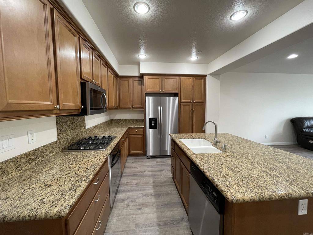 Chula Vista, CA 91915,2208 Pasadena CT