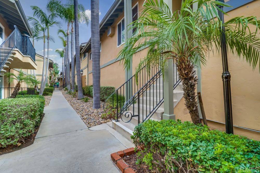 La Mesa, CA 91942,4847 Williamsburg LN #274