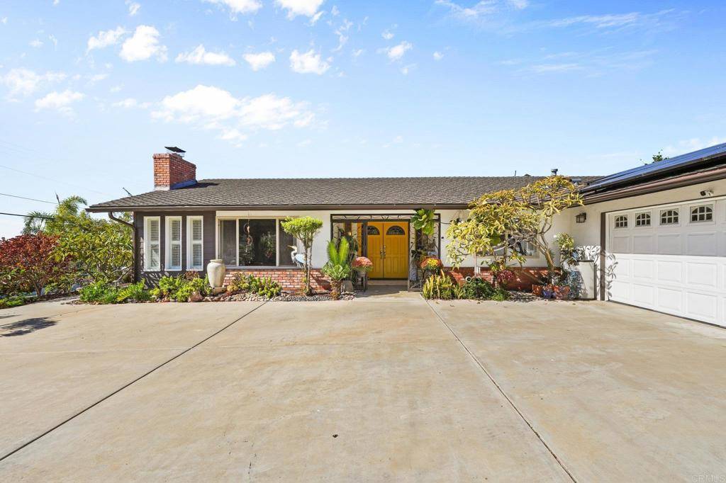 Bonita, CA 91902,295 Camino Elevado