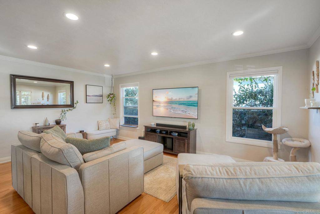 La Mesa, CA 91941,8980 Linden lane