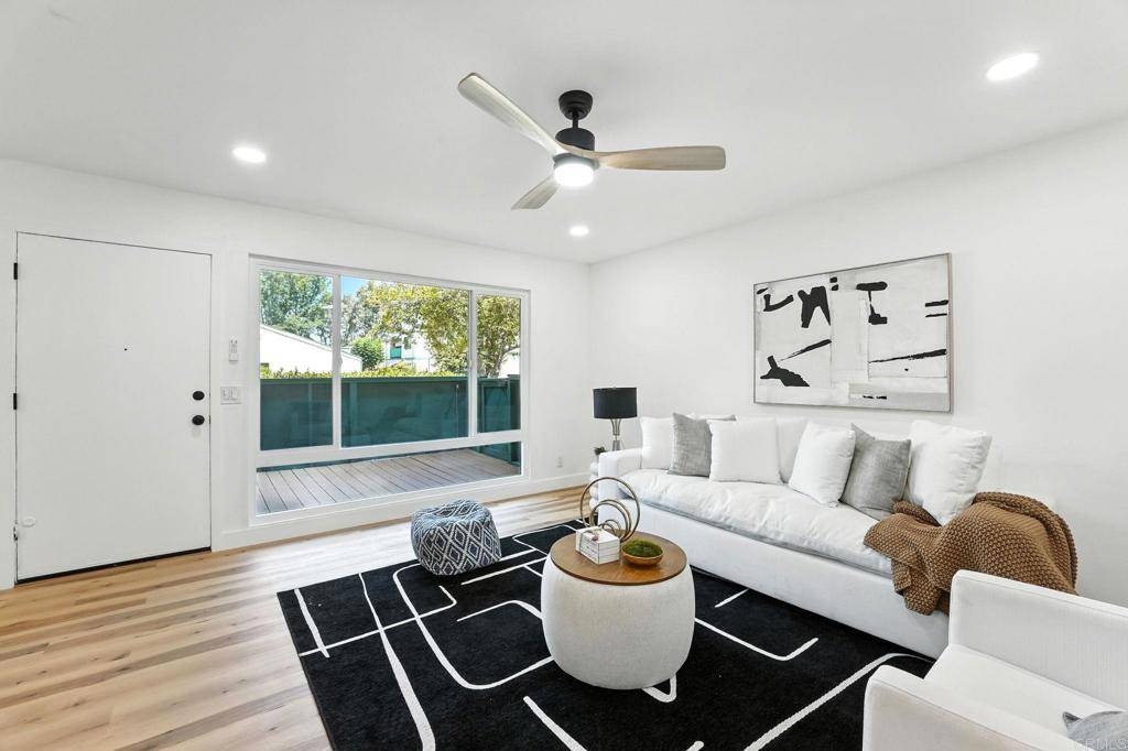 Escondido, CA 92027,1817 E Grand AVE #77