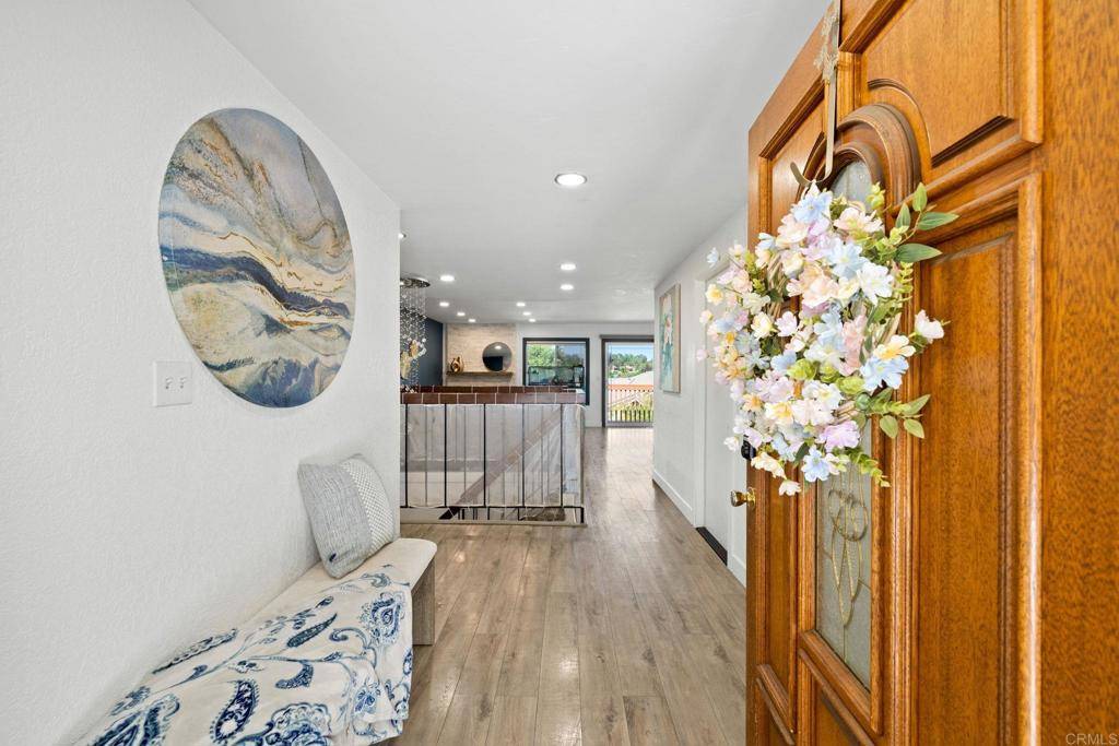 El Cajon, CA 92020,2548 Katherine CT