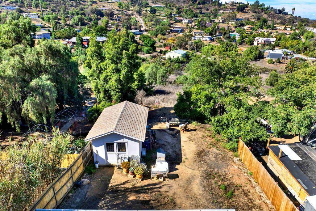 Lakeside, CA 92040,8720 Almond Rd