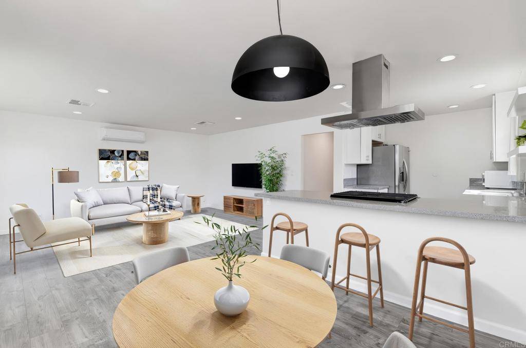 Spring Valley, CA 91977,611 San Juhn ST