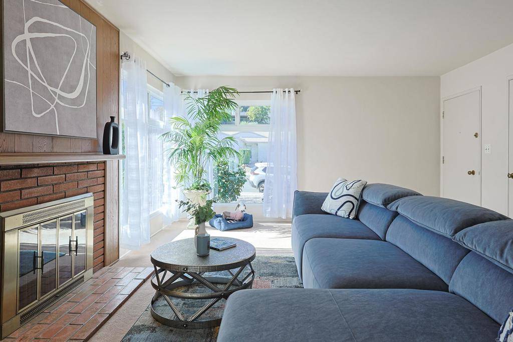 La Mesa, CA 91942,6045 Broadmoor DR