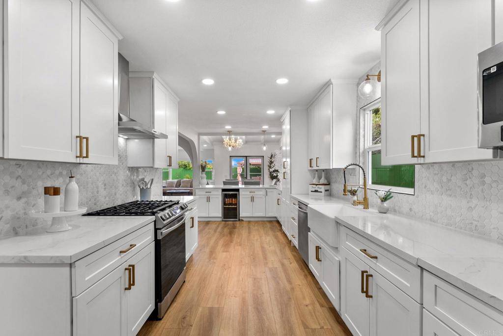 San Diego, CA 92111,4055 Mount Albertine AVE