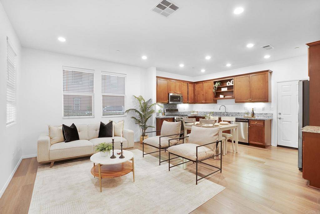 Chula Vista, CA 91915,1541 Winter LN #4