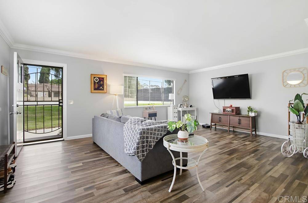 National City, CA 91950,3612 Fairlomas RD