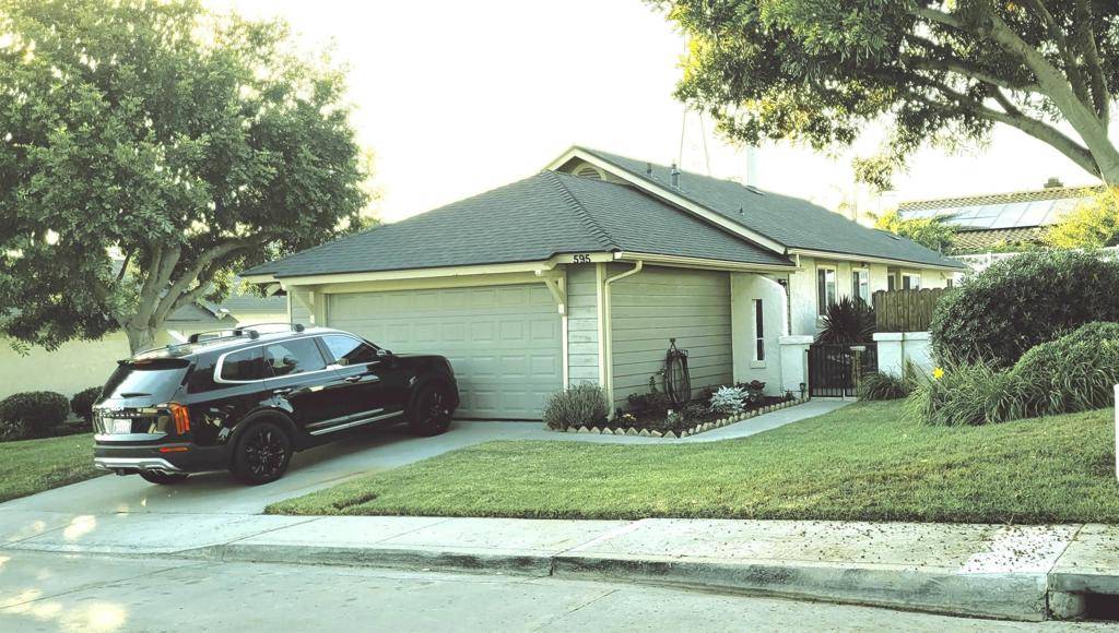 Chula Vista, CA 91911,595 Hampshire LN