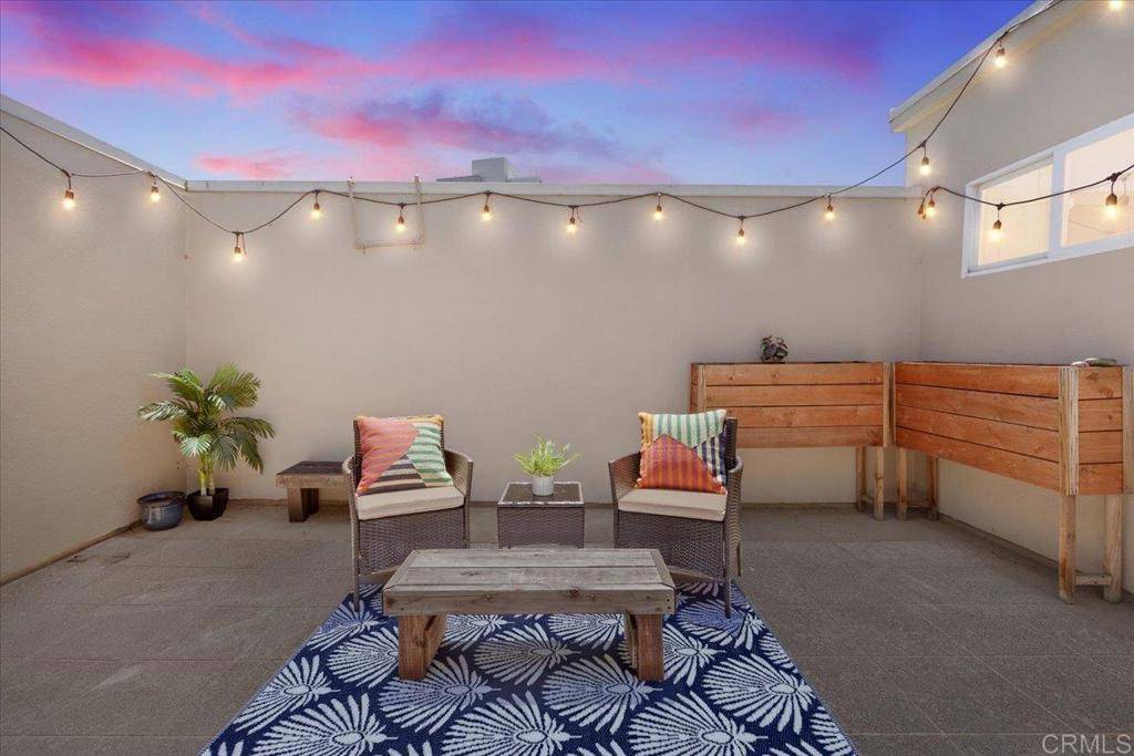 San Diego, CA 92101,1225 Island AVE #611