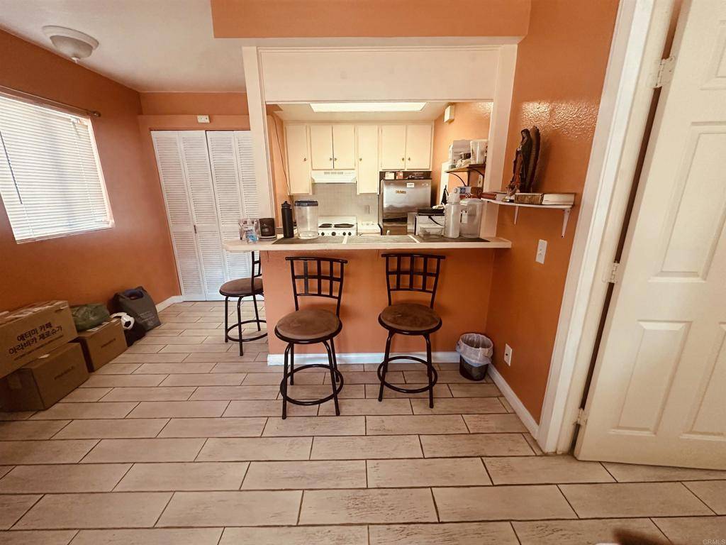 San Ysidro, CA 92173,891 w San Ysidro Blvd #9