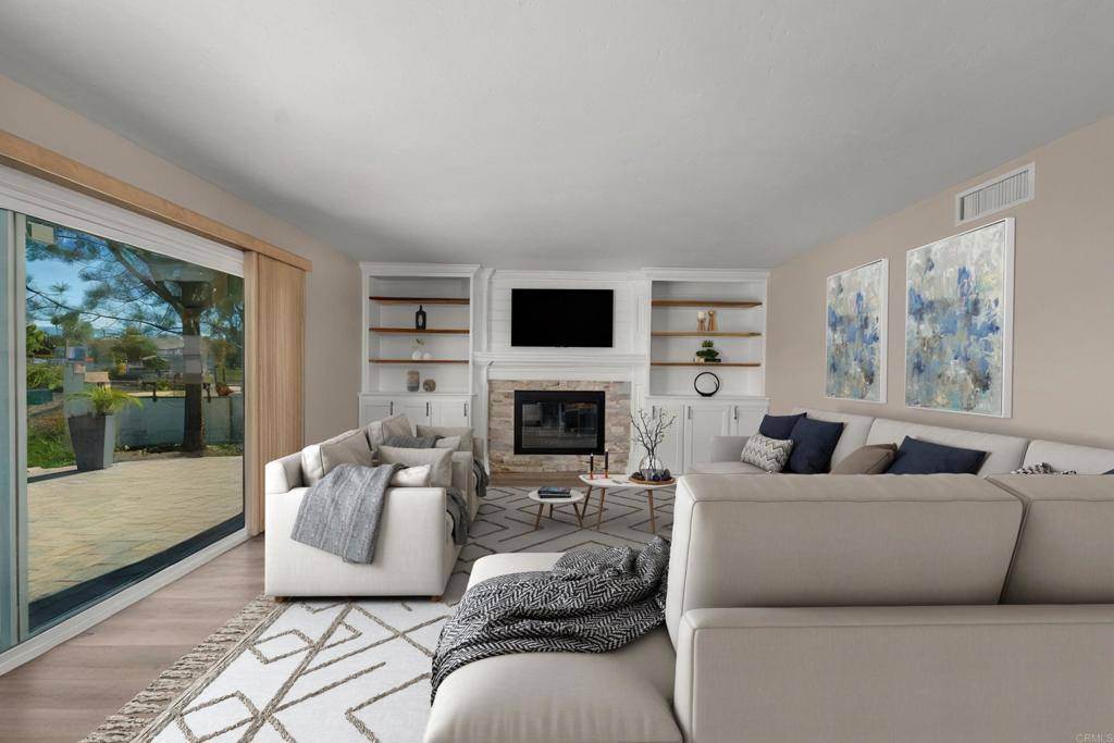 Bonita, CA 91902,4363 Country TRL