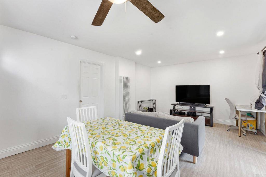 Mira Mesa, CA 92126,10174 Camino Ruiz #46