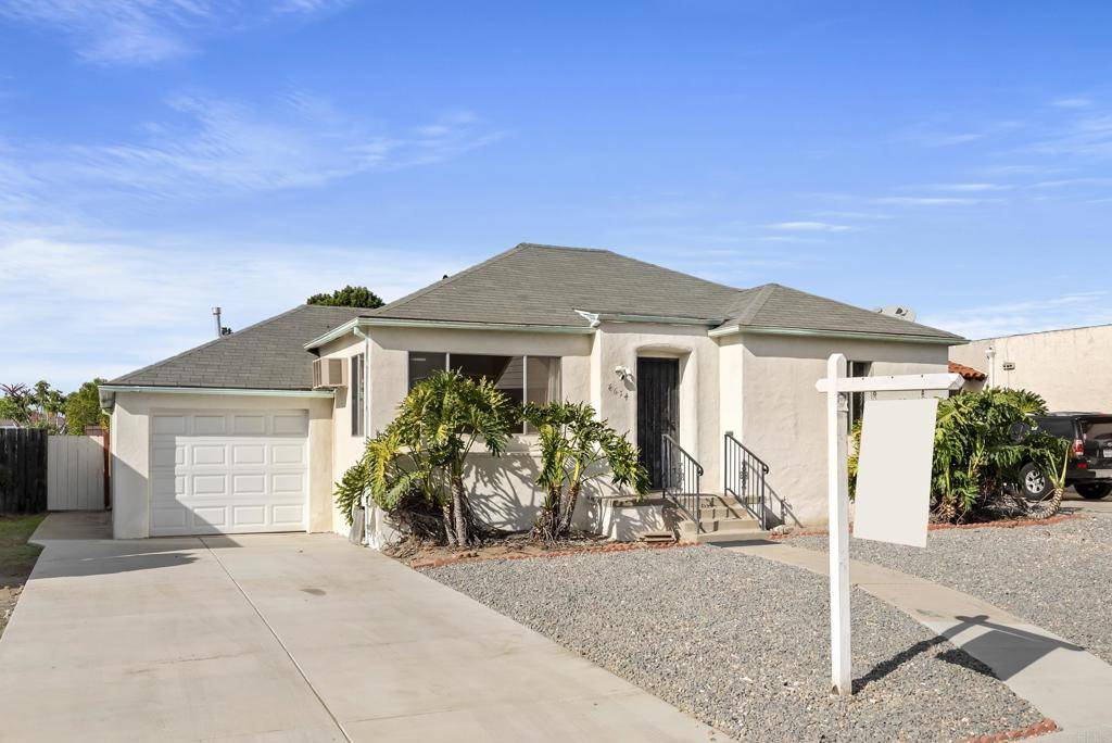 San Diego, CA 92115,4614 Winona AVE