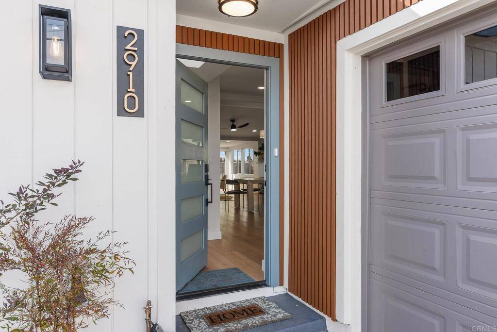 San Diego, CA 92123,2910 Amulet ST