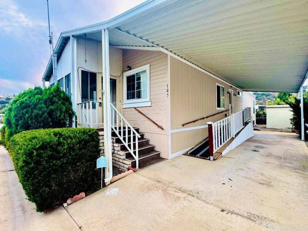 San Diego, CA 92139,3129 Calle Abajo #105