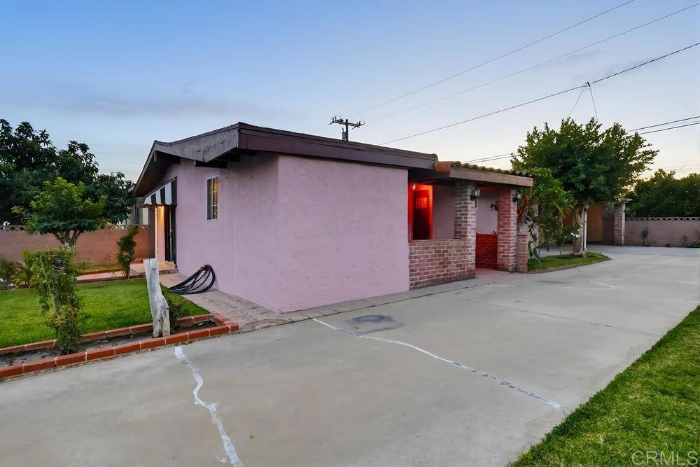 Los Angeles, CA 90022,947 S Arizona AVE