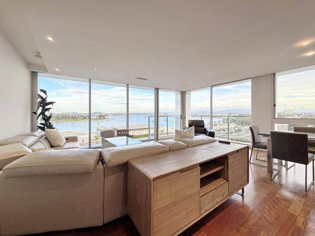 Coronado, CA 92118,1810 Avenida del Mundo #503