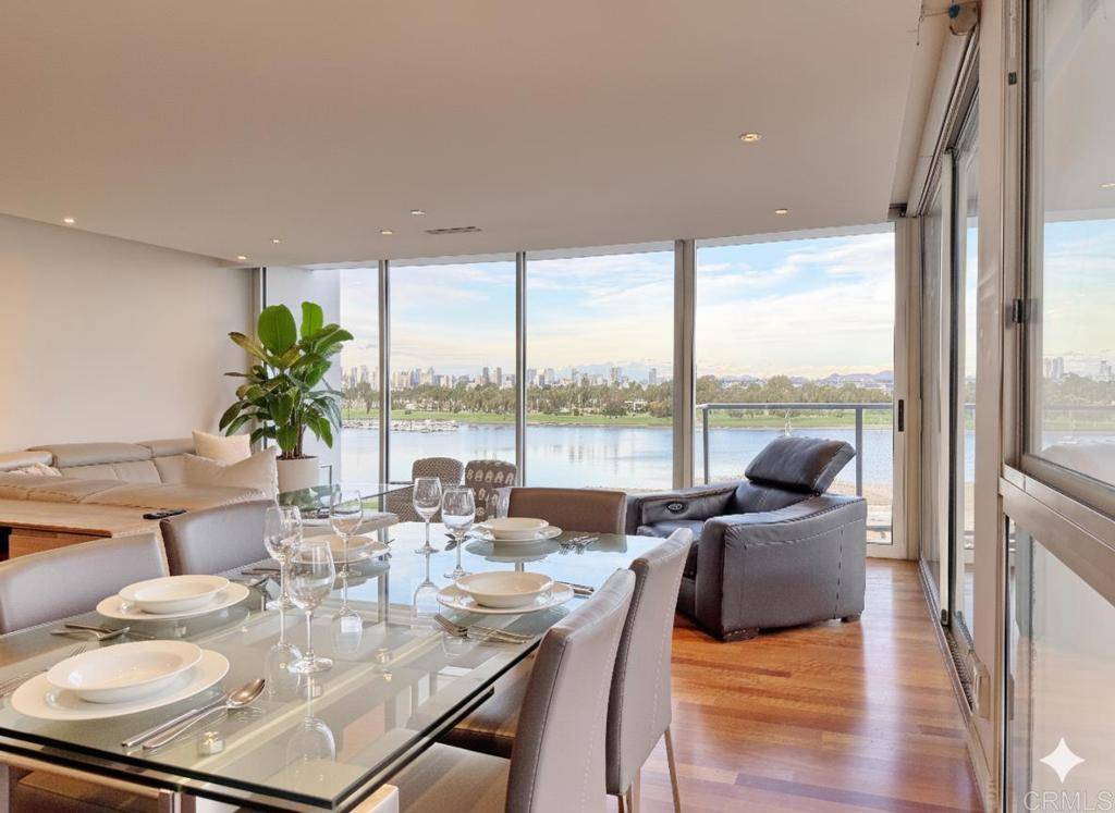 Coronado, CA 92118,1810 Avenida del Mundo #503