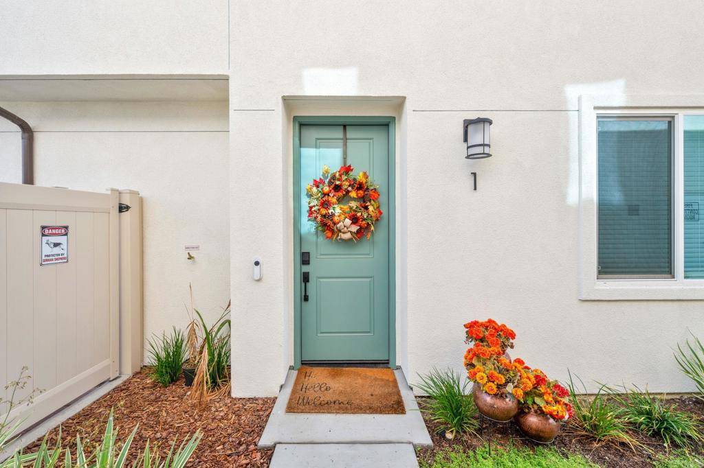 Chula Vista, CA 91911,841 Hana AVE #1