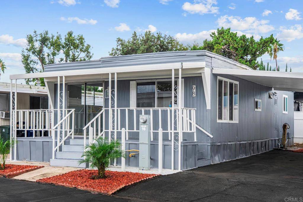 El Cajon, CA 92021,351 E Bradley AVE #SPC 98