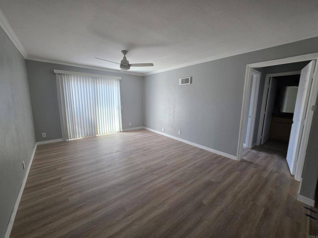 San Diego, CA 92104,4225 Florida ST