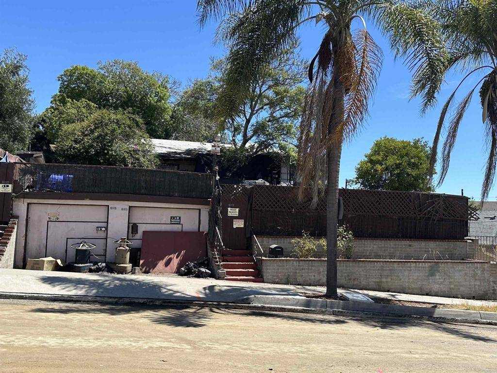 San Diego, CA 92115,6113 15 Acorn ST