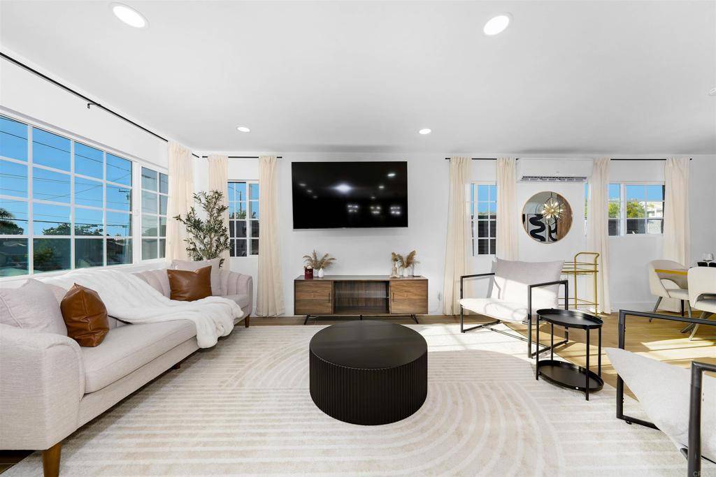 Chula Vista, CA 91911,1193 Fifth AVE