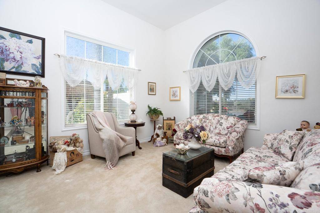 Alpine, CA 91901,2807 Manzanita View Rd