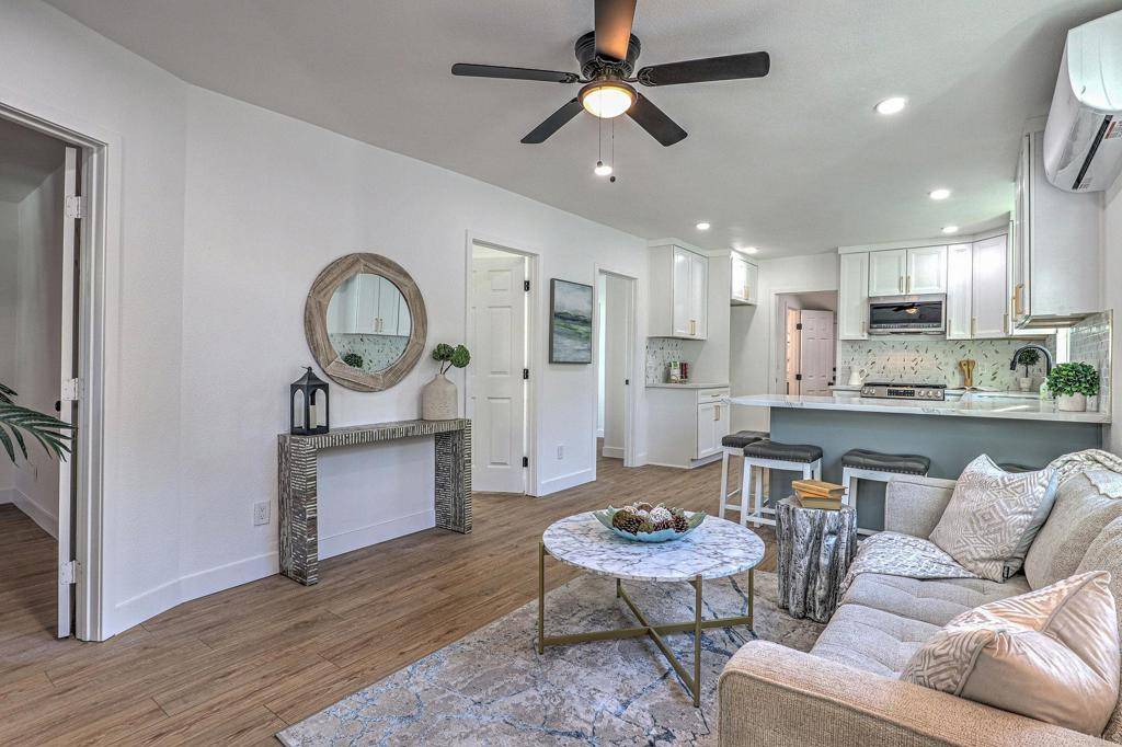 San Diego, CA 92113,122 S 20th