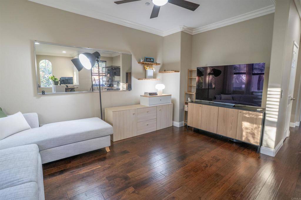 Chula Vista, CA 91915,2728 Box Elder CT