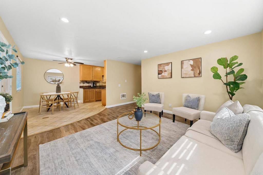 Spring Valley, CA 91977,9860 Dale AVE #D2