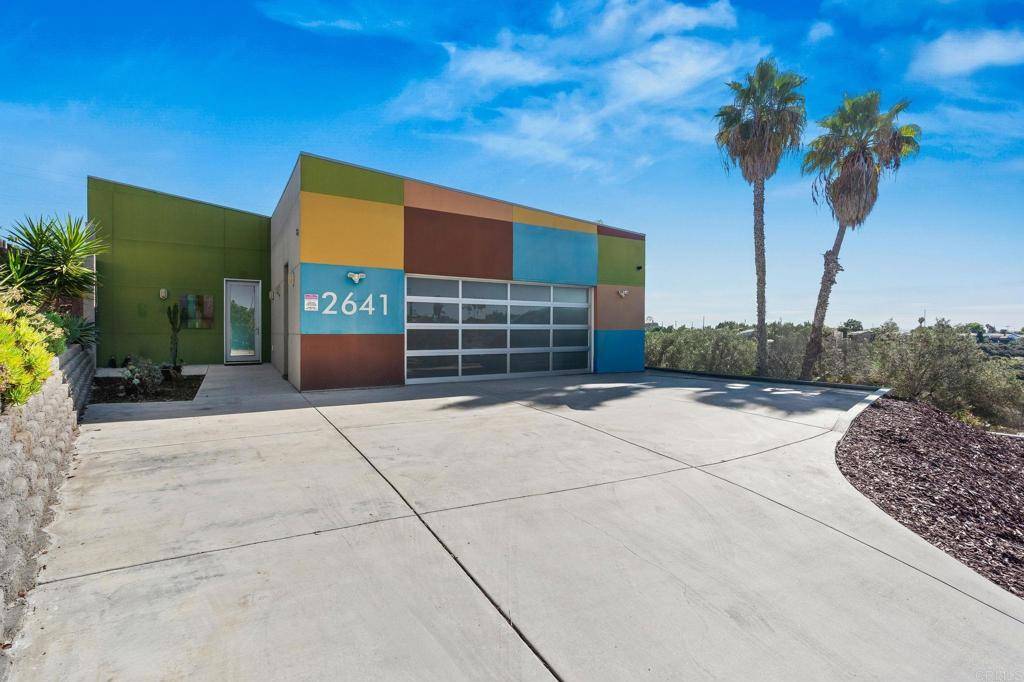 San Diego, CA 92105,2641 46th ST