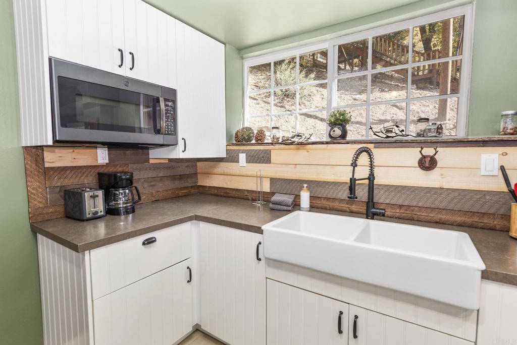 Big Bear Lake, CA 92315,43400 Sheephorn RD