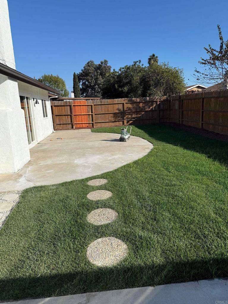 Oceanside, CA 92058,3501 Redwood ST