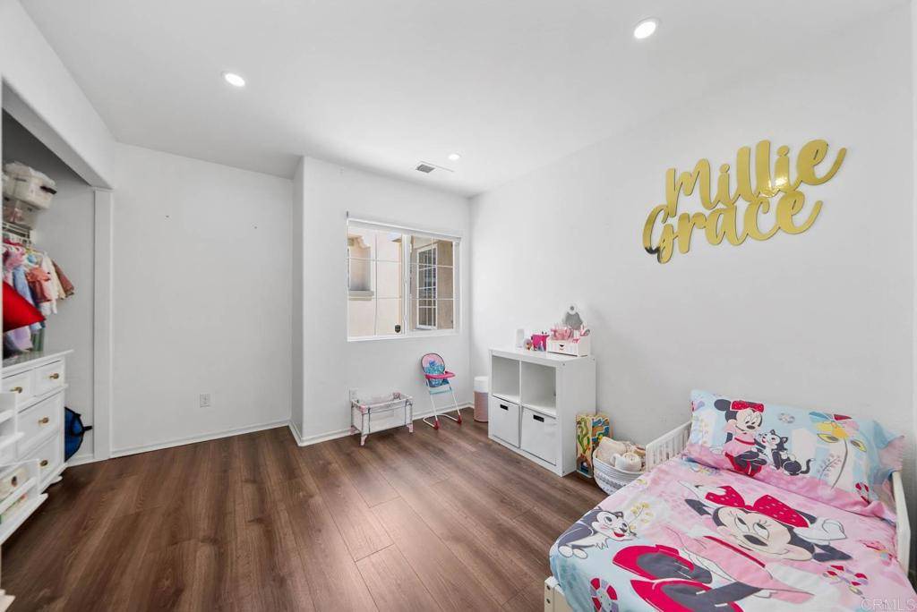 Chula Vista, CA 91913,1452 Canvas DR #1