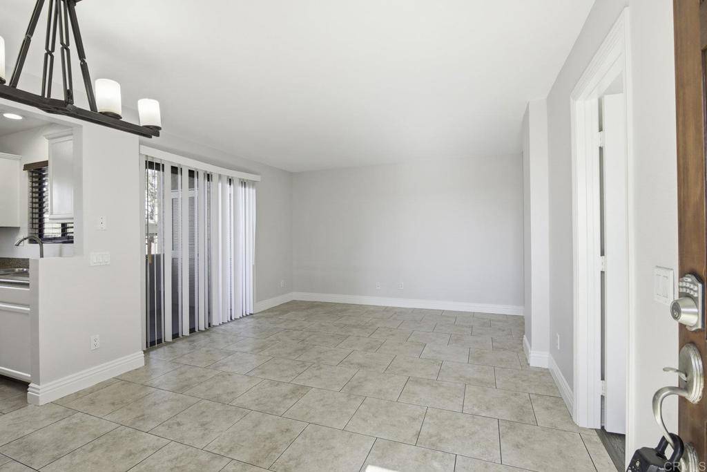 San Diego, CA 92126,8215 Jade Coast RD #81