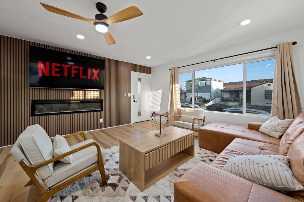 San Diego, CA 92115,5028 Monroe AVE