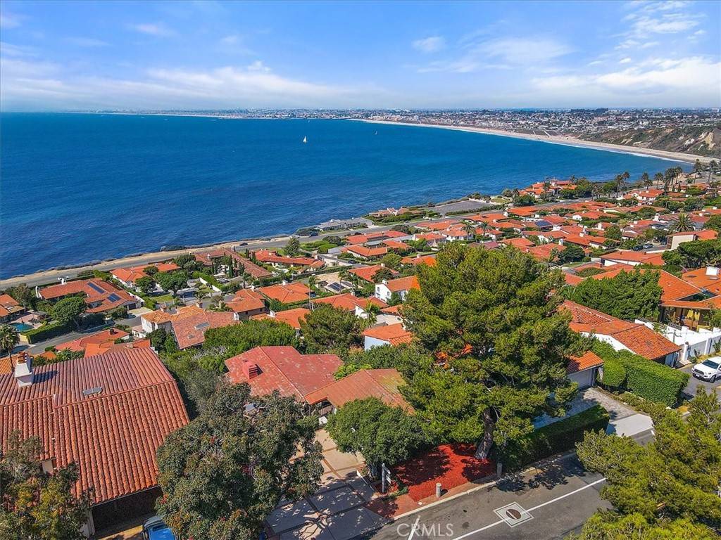 Palos Verdes Estates, CA 90274,621 Palos Verdes DR W