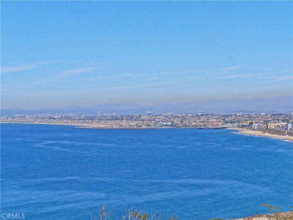 Palos Verdes Estates, CA 90274,629 Via Del Monte