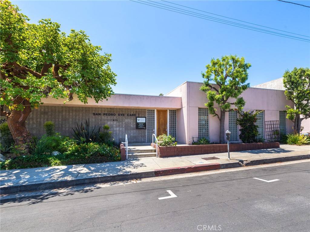 San Pedro, CA 90731,577 W 7th ST