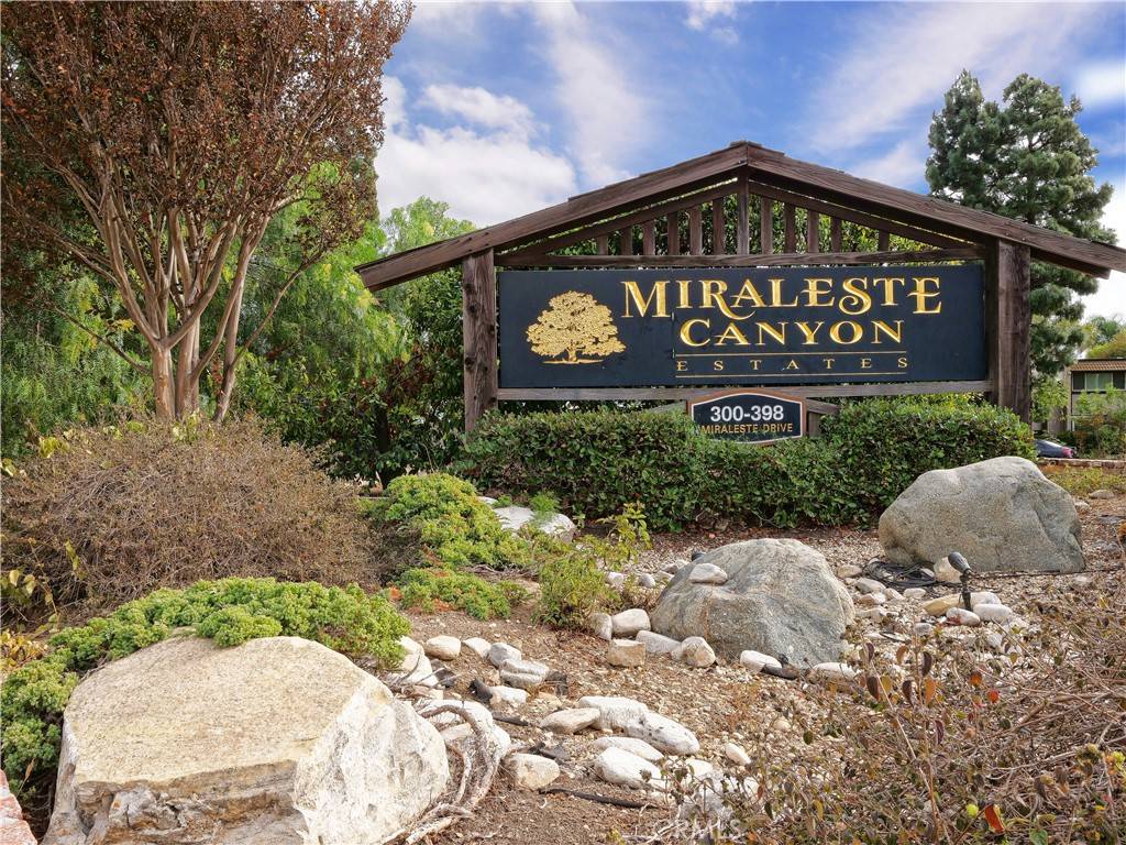 San Pedro, CA 90732,308 S Miraleste DR #57
